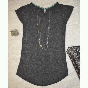 Sweet Grey Stitch Fix knot back high low cap sleeve scoop neck gray t shirt XS